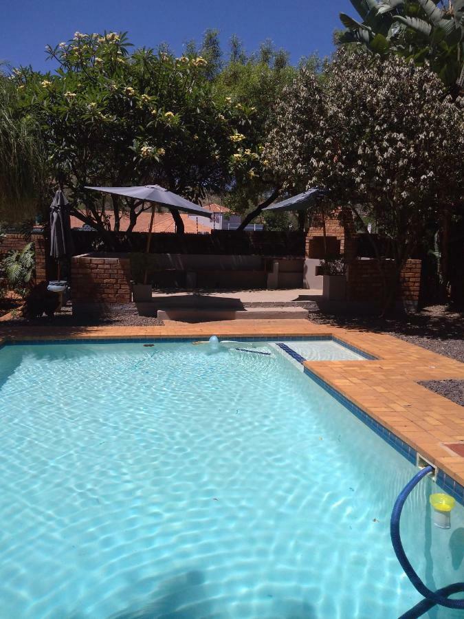 A Knights Rest Guesthouse Pretoria-Noord Exteriér fotografie