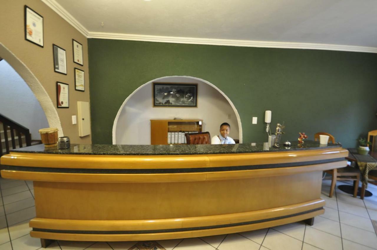 A Knights Rest Guesthouse Pretoria-Noord Exteriér fotografie