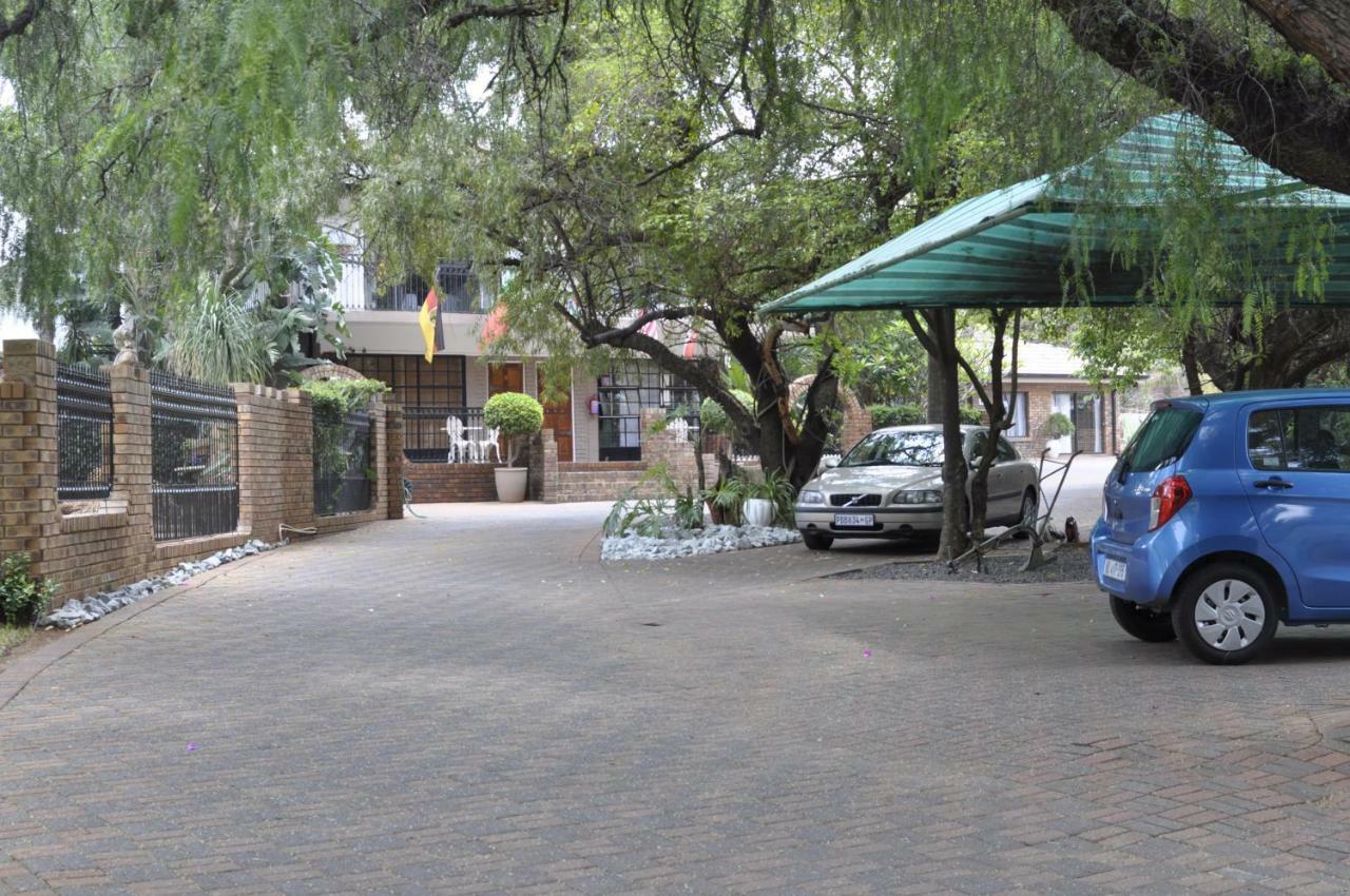 A Knights Rest Guesthouse Pretoria-Noord Exteriér fotografie